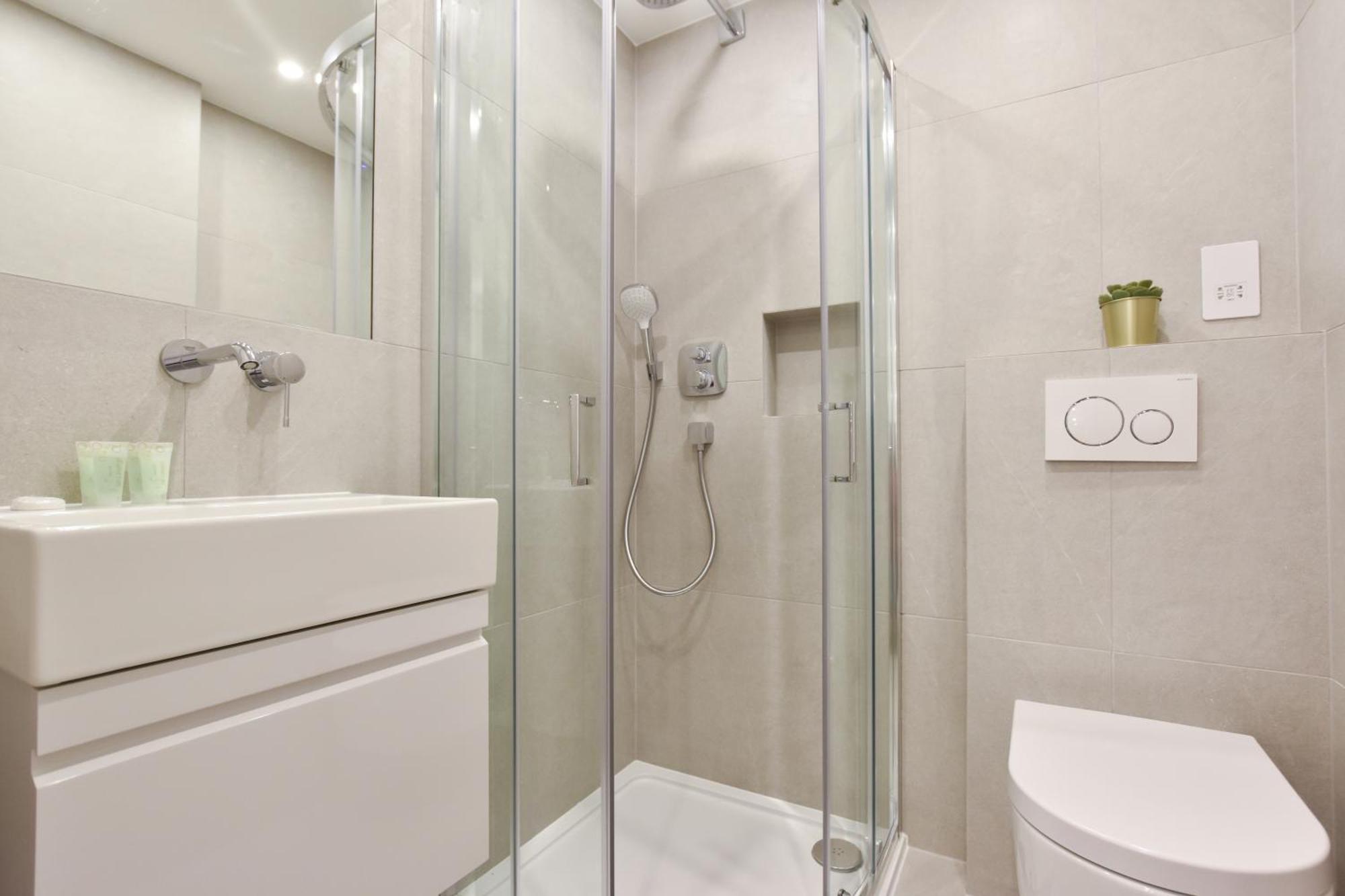 Апарт-отель Earls Court East Serviced By Stayprime Лондон